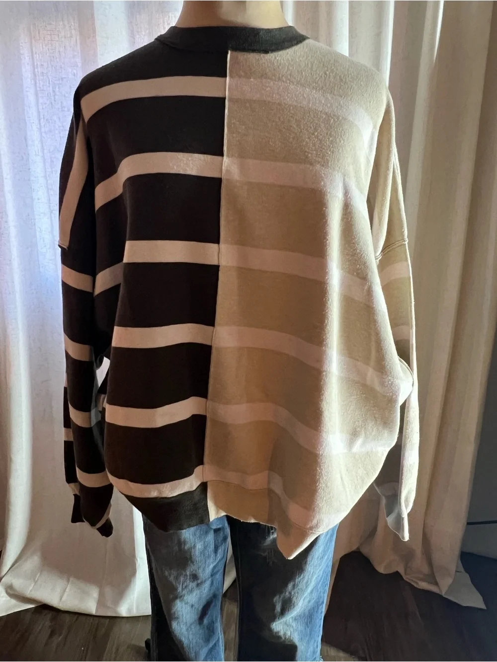 Free people sweatshirt